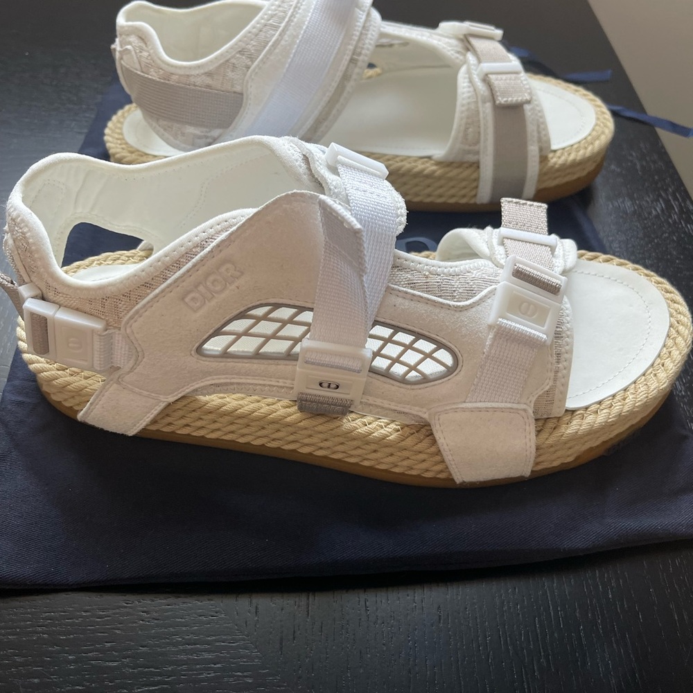 Guaranteed Authentic Dior Men’s Atlas Sandals - White - Size 43 - New - Picture 3 of 10